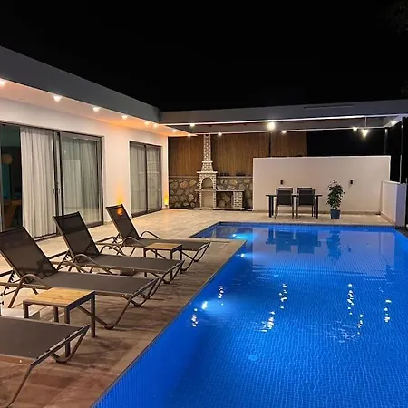 Villa Gala Q *