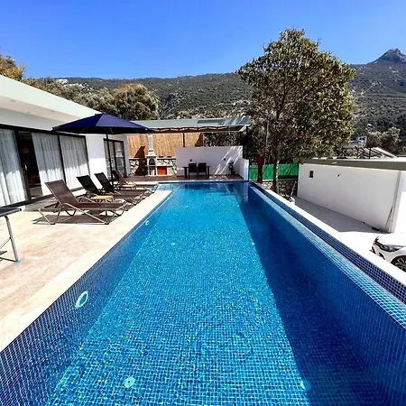Gala Q Villa